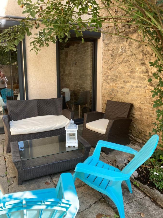فيلا La Maison D'Eva. Maison Avec Climatisation. نوي سان جورج المظهر الخارجي الصورة